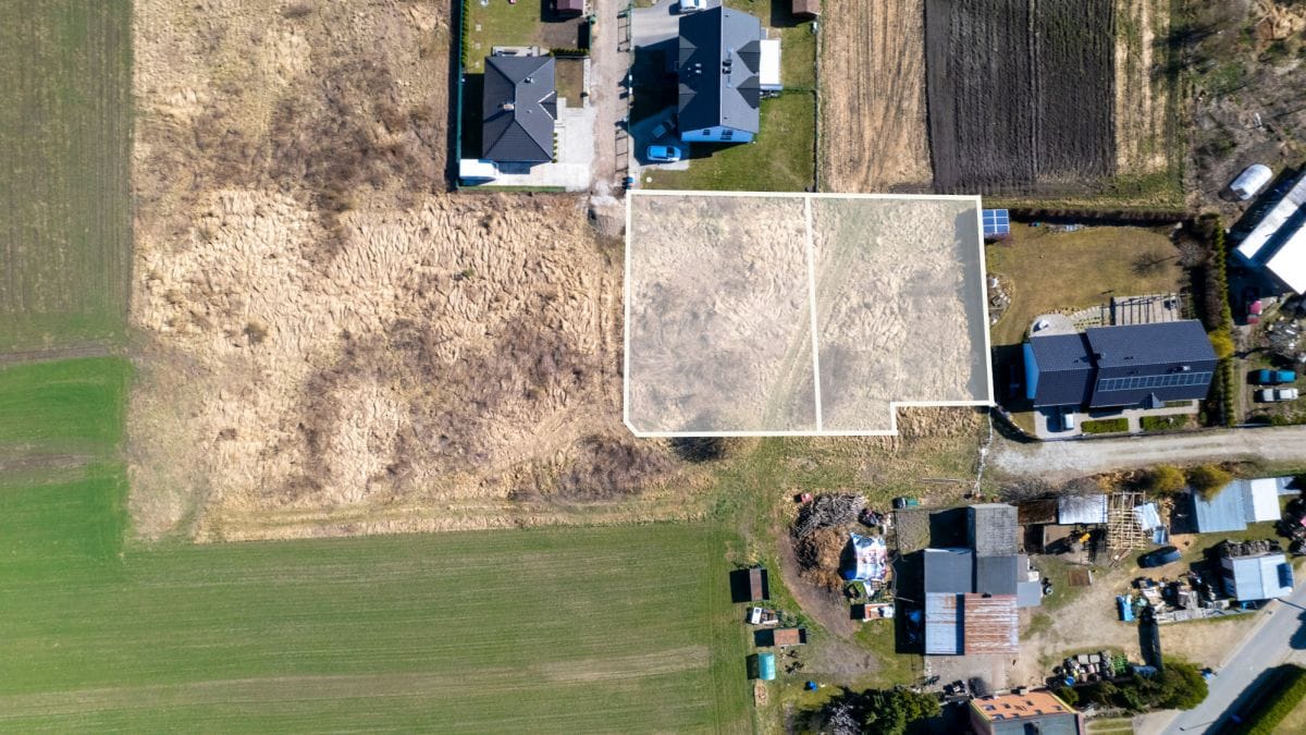 Działka  pokojowe na Sprzedaż