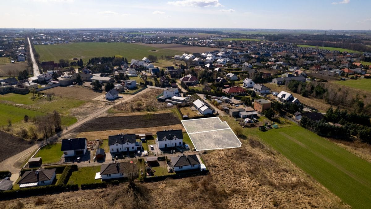 Działka  pokojowe na Sprzedaż