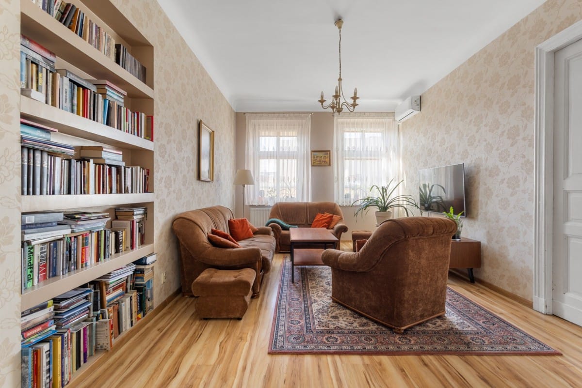 Mieszkanie 4 pokojowe na Sprzedaż