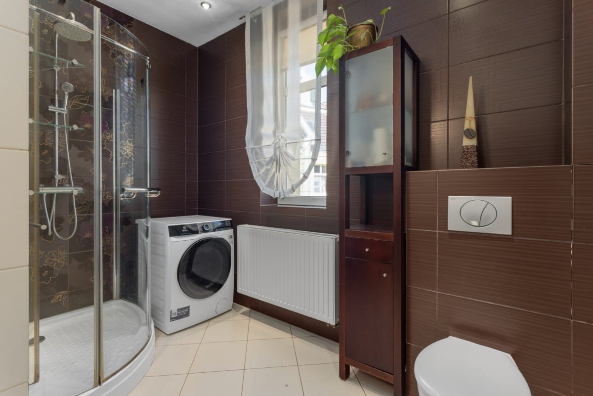 Mieszkanie 4 pokojowe na Sprzedaż