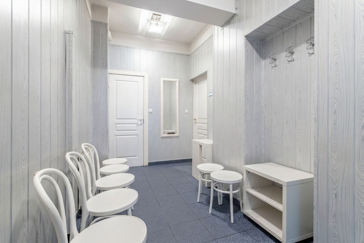Lokal użytkowy  pokojowe na Sprzedaż