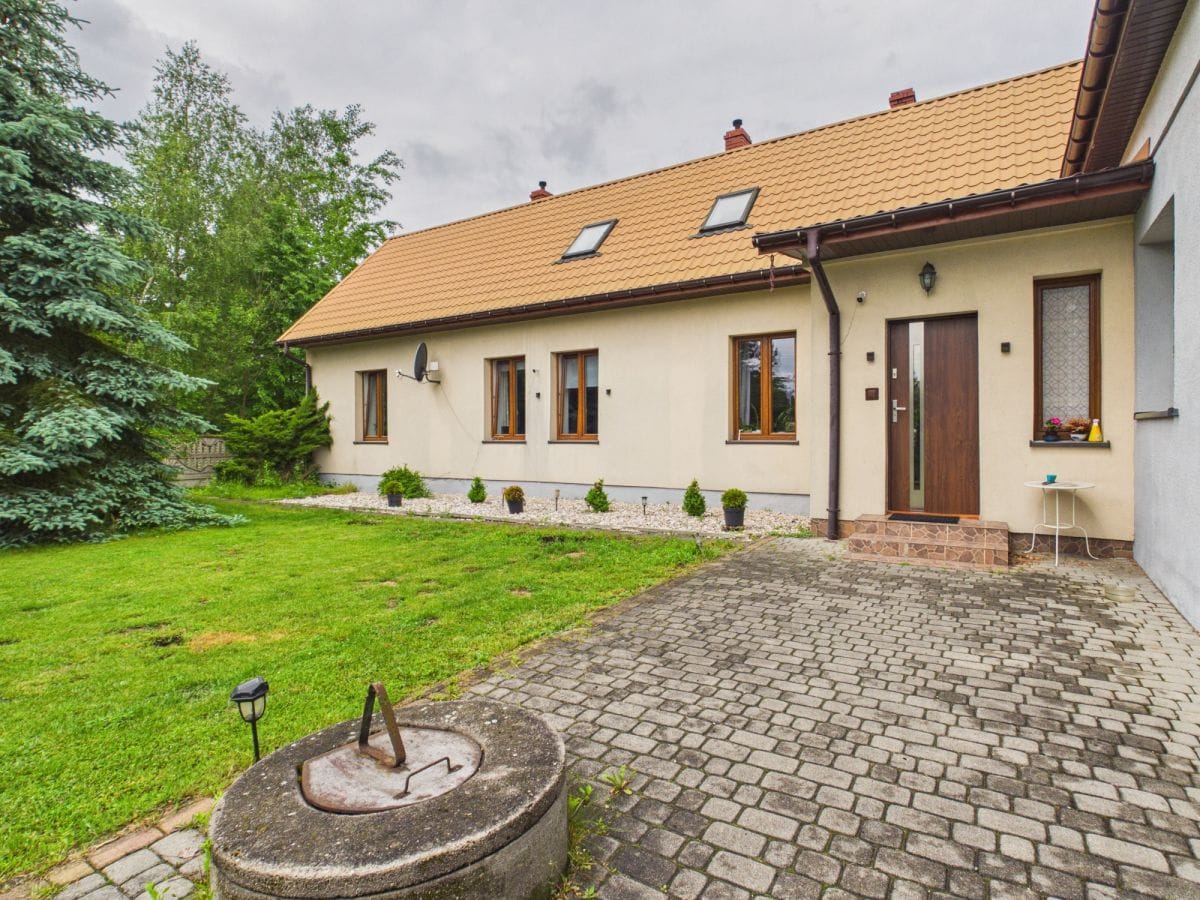Dom 4 pokojowe na Sprzedaż