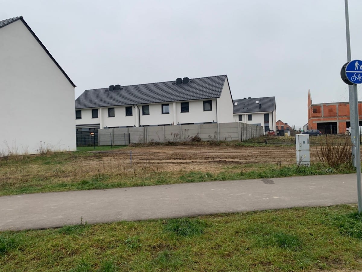 Działka  pokojowe na Sprzedaż