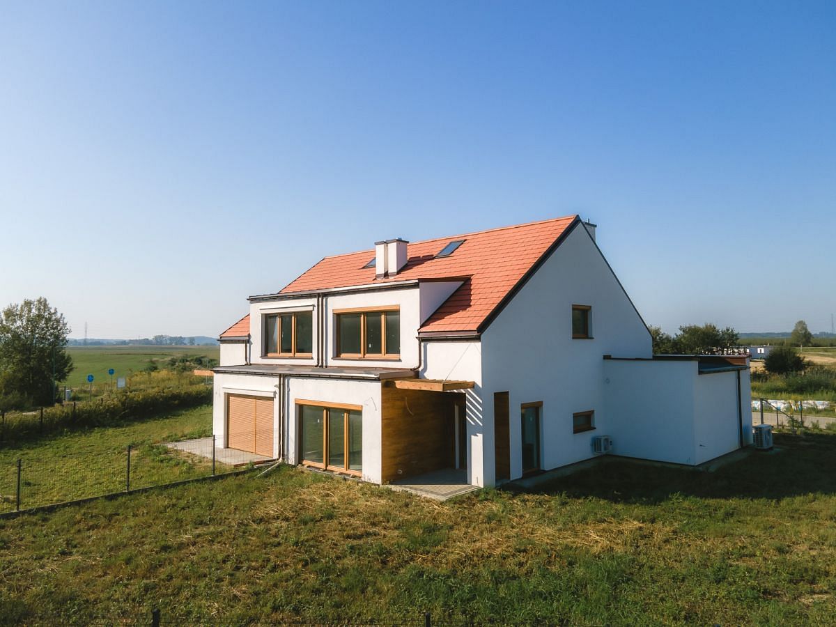 Dom 4 pokojowe na Sprzedaż