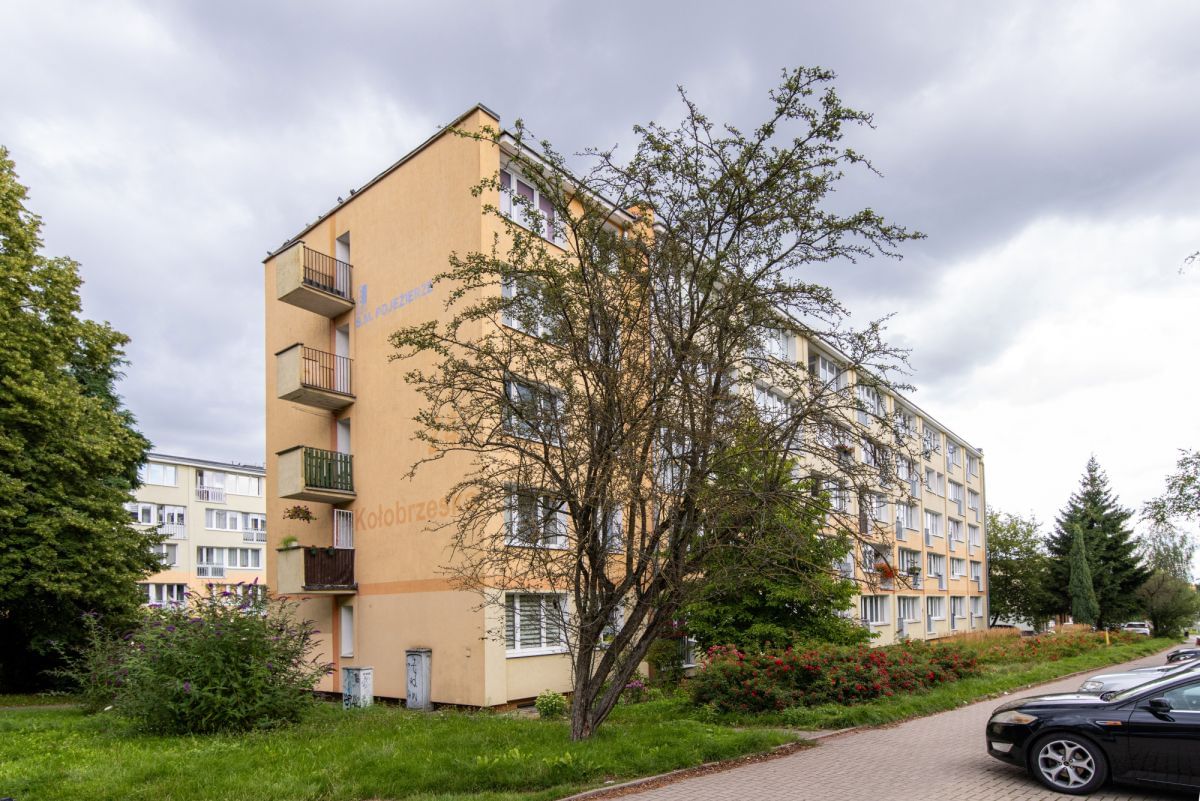 Mieszkanie 3 pokojowe na Sprzedaż