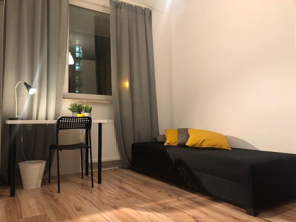 Mieszkanie 5 pokojowe na Sprzedaż