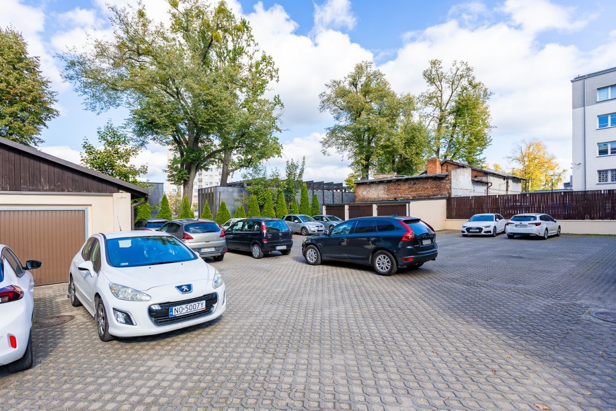 Lokal użytkowy  pokojowe na Wynajem