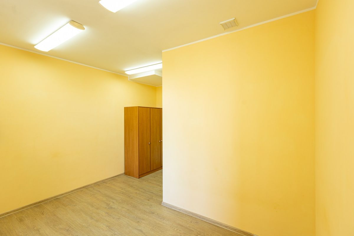 Lokal użytkowy  pokojowe na Wynajem