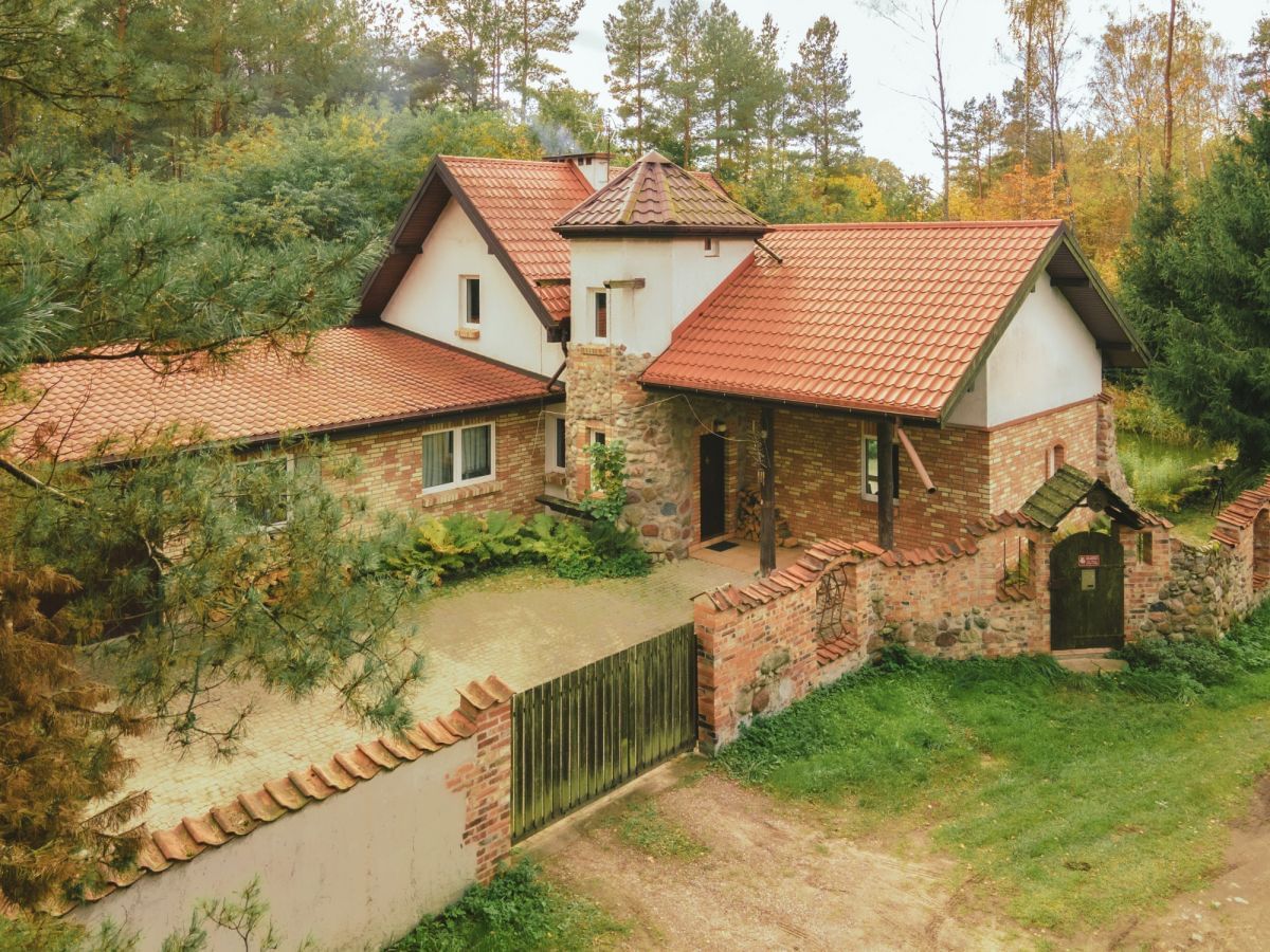 Dom 7 pokojowe na Sprzedaż