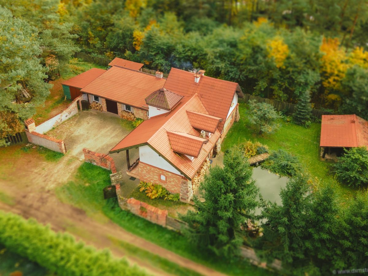 Dom 7 pokojowe na Sprzedaż