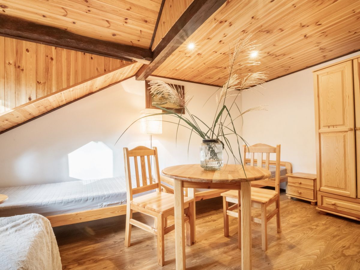 Dom 7 pokojowe na Sprzedaż