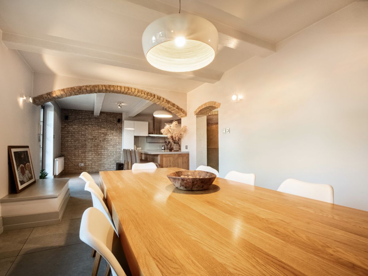 Dom 5 pokojowe na Sprzedaż