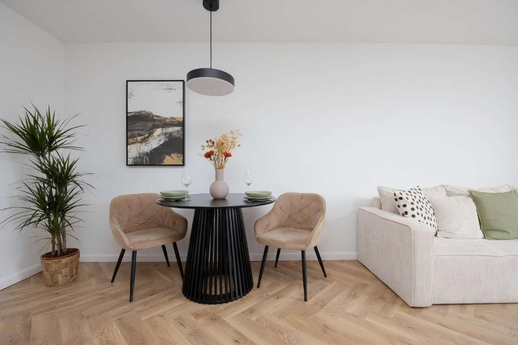 Mieszkanie 2 pokojowe na Sprzedaż