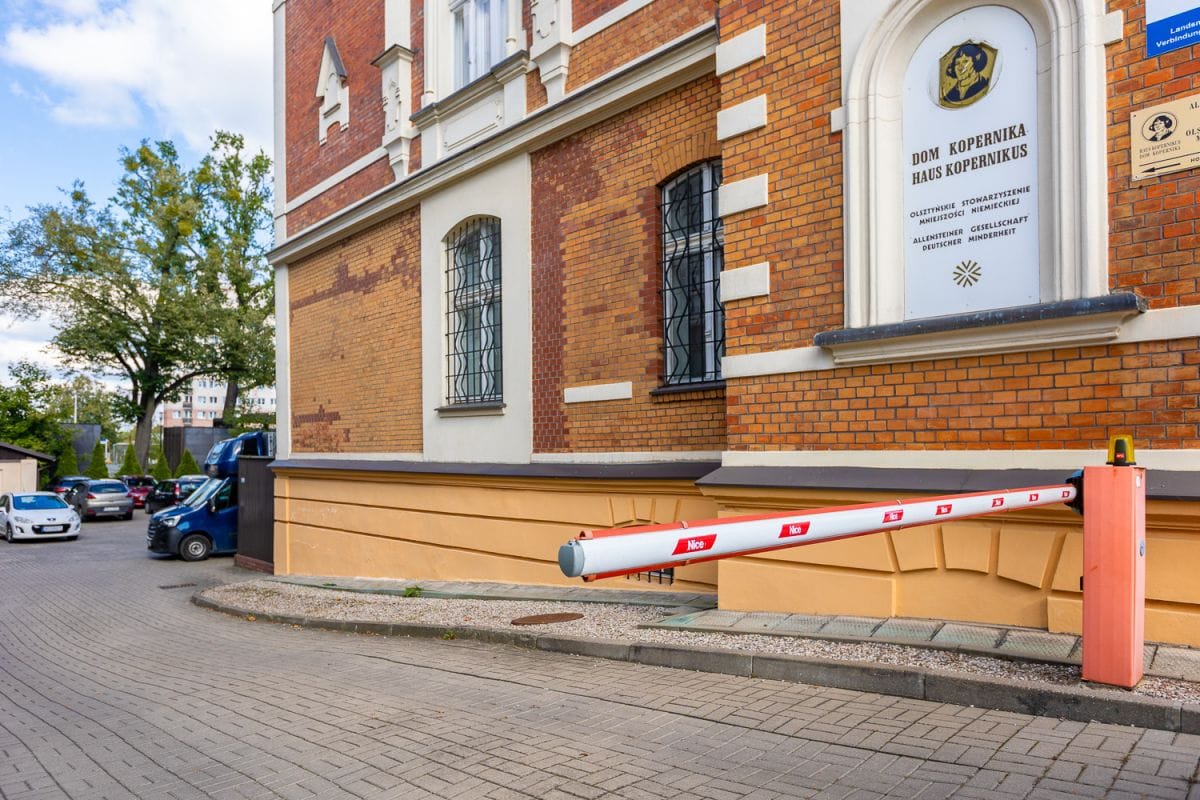 Lokal użytkowy  pokojowe na Wynajem