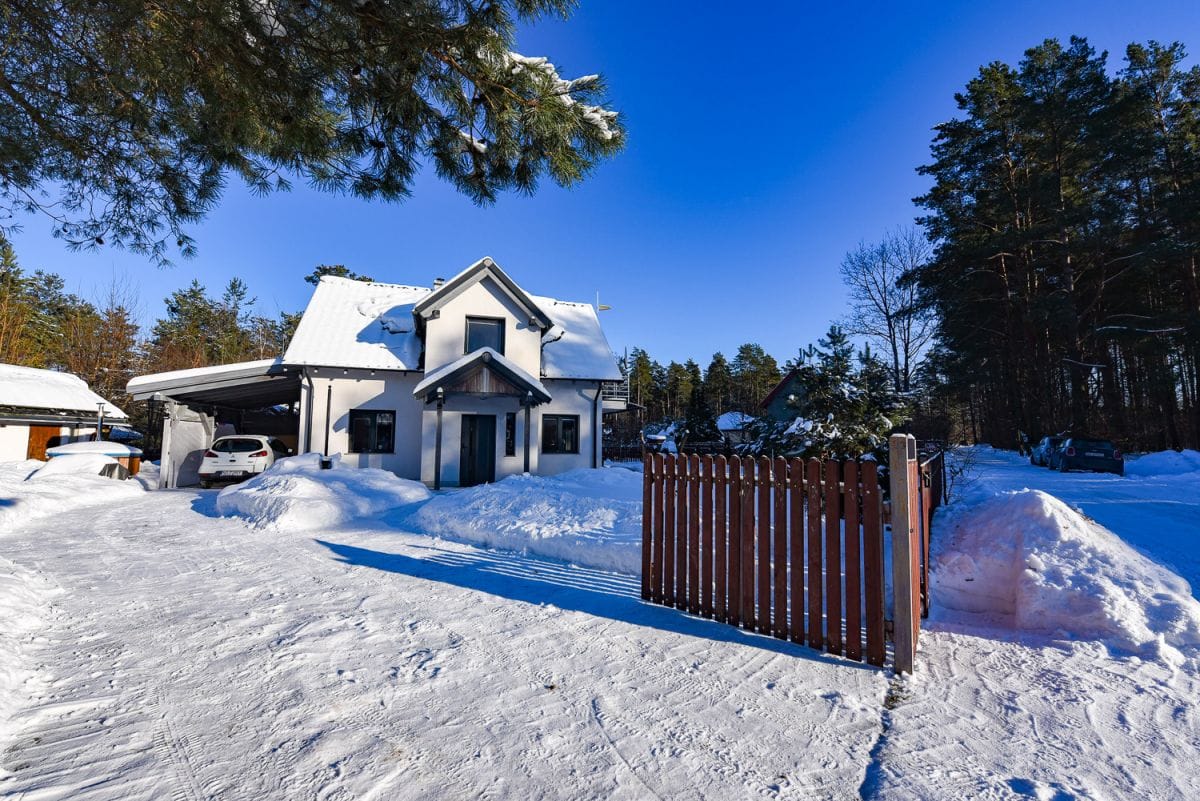 Dom 4 pokojowe na Sprzedaż