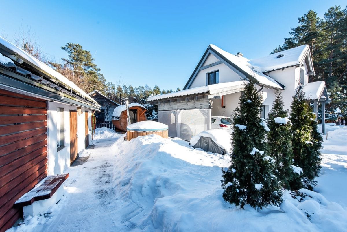 Dom 4 pokojowe na Sprzedaż