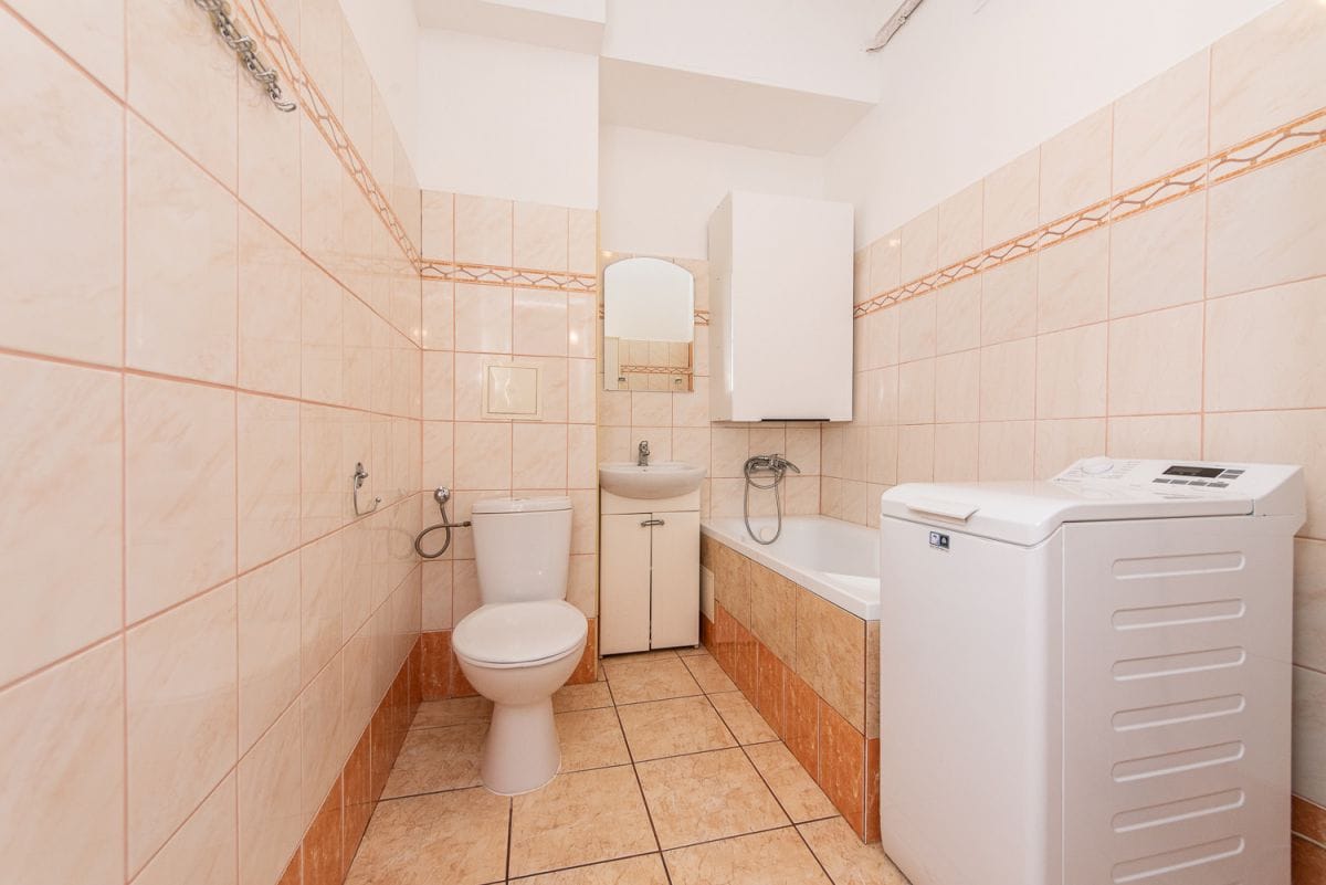 Mieszkanie 255 pokojowe na Sprzedaż