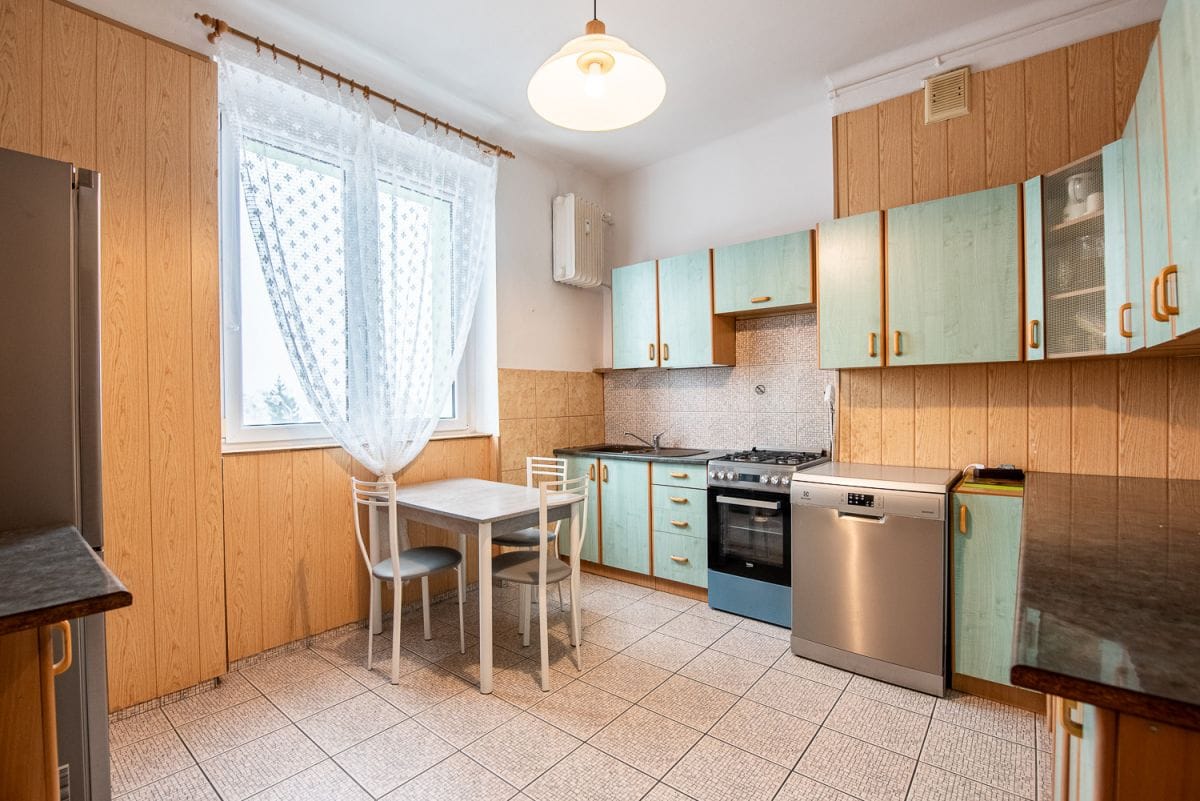 Mieszkanie 255 pokojowe na Sprzedaż