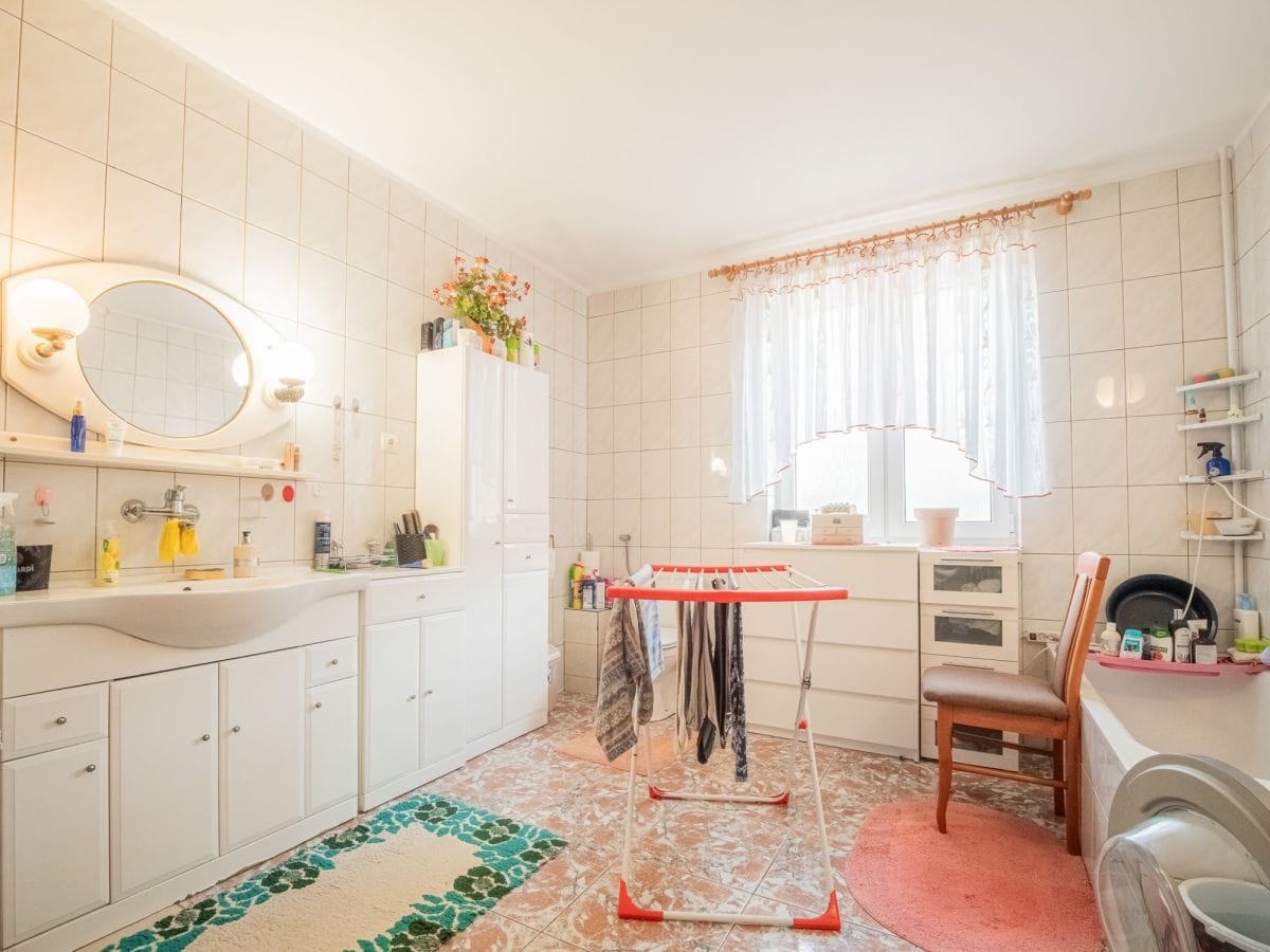 Dom 1 pokojowe na Sprzedaż