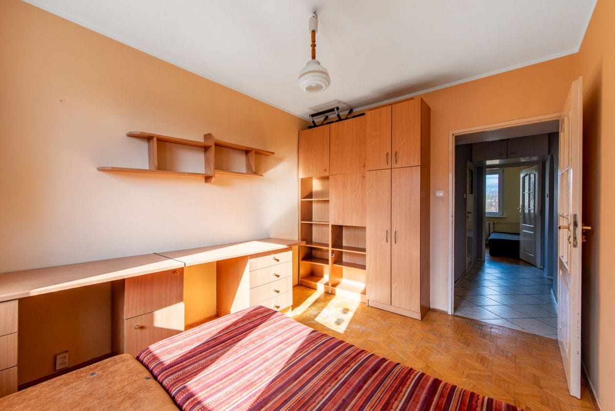 Mieszkanie 4 pokojowe na Sprzedaż