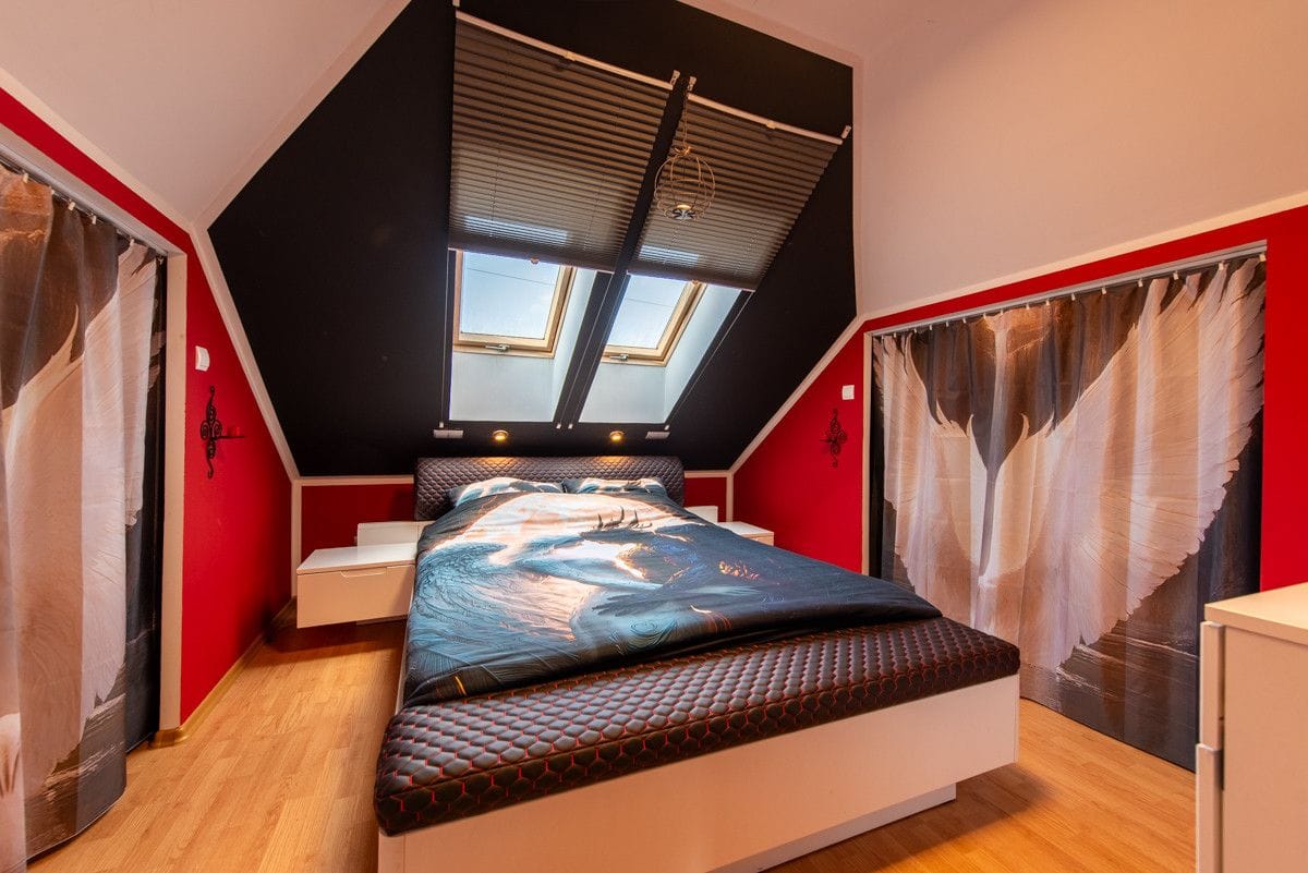 Dom 5 pokojowe na Sprzedaż