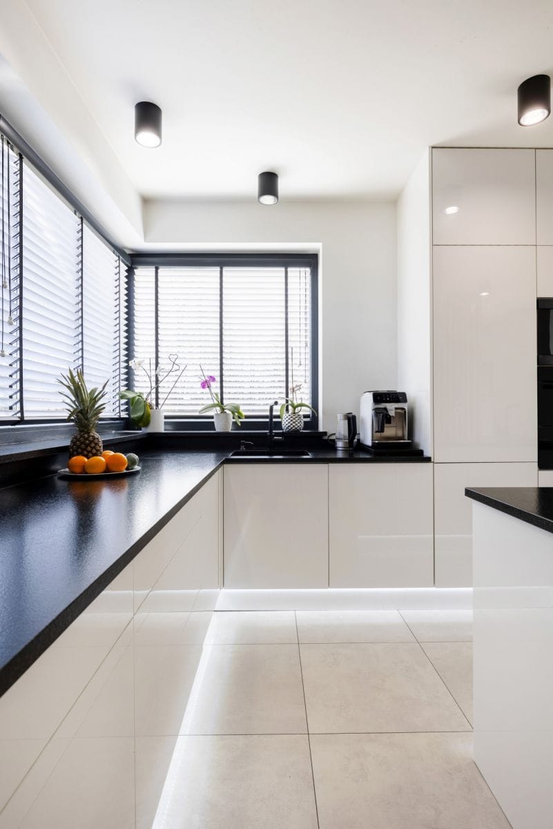 Dom 4 pokojowe na Sprzedaż