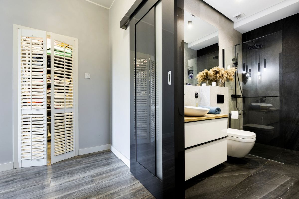 Dom 4 pokojowe na Sprzedaż