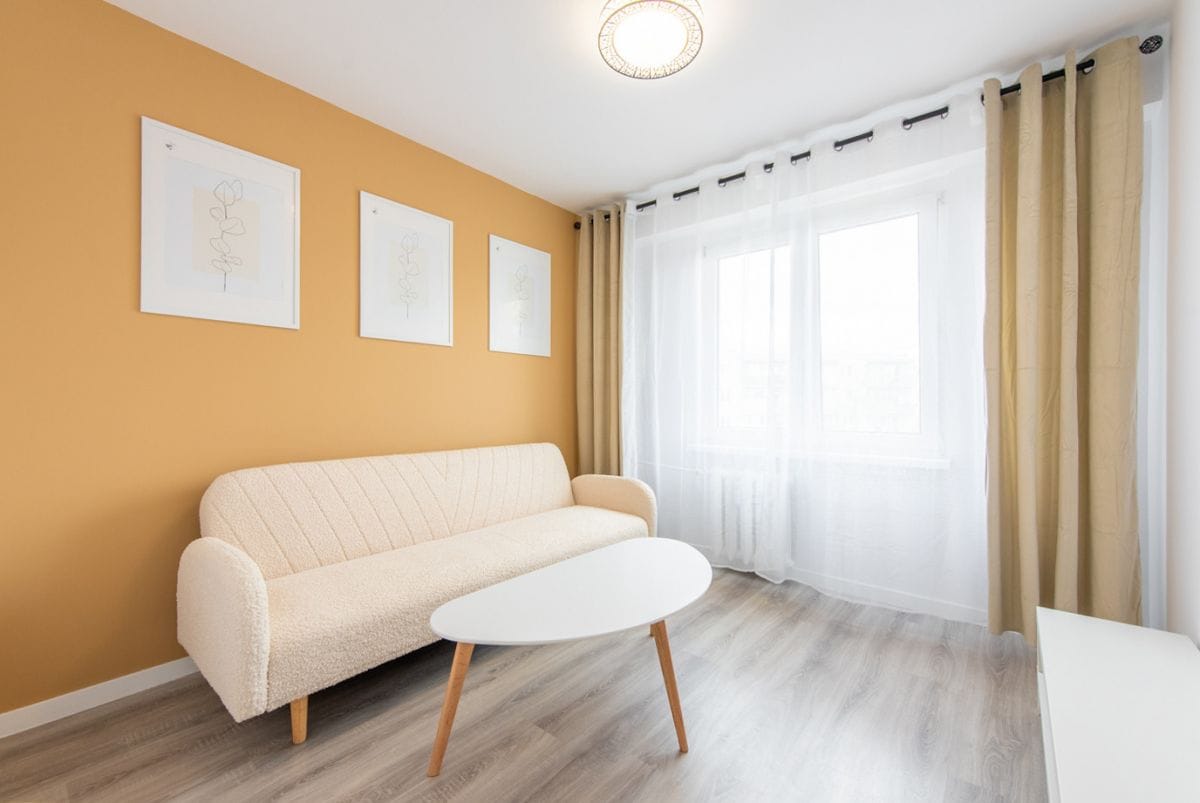 Mieszkanie 3 pokojowe na Sprzedaż