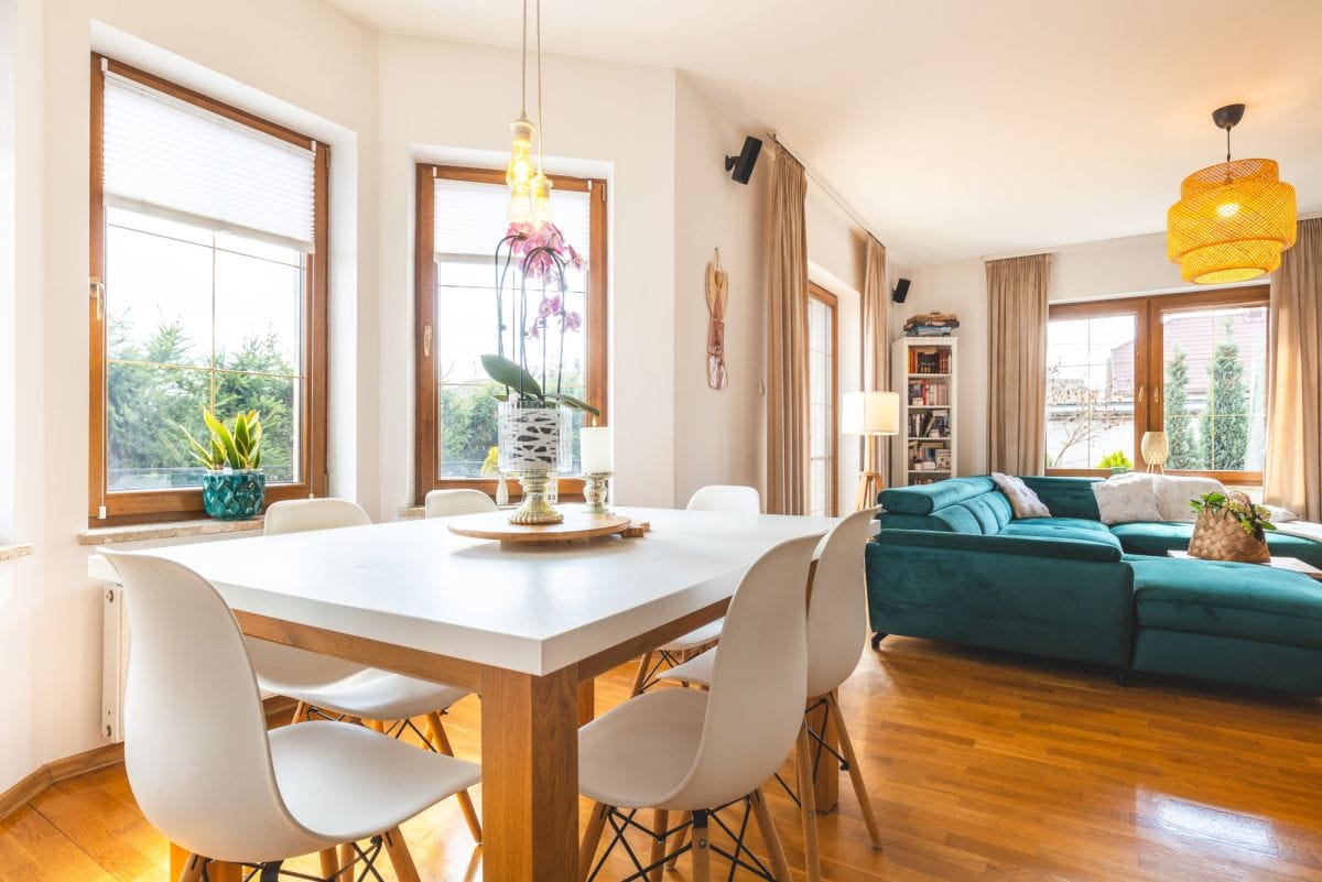 Dom 4 pokojowe na Sprzedaż