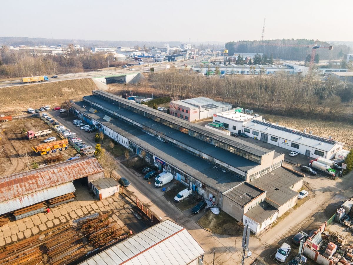 Lokal użytkowy  pokojowe na Sprzedaż