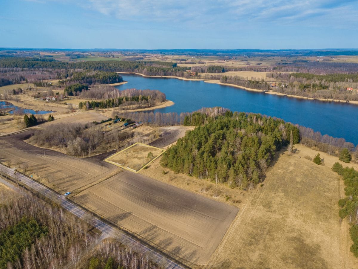 Działka  pokojowe na Sprzedaż