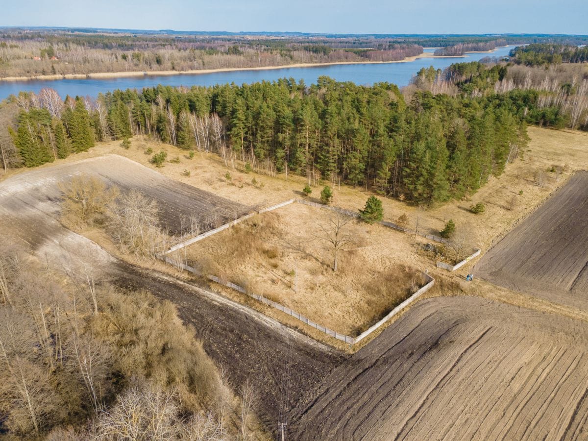 Działka  pokojowe na Sprzedaż