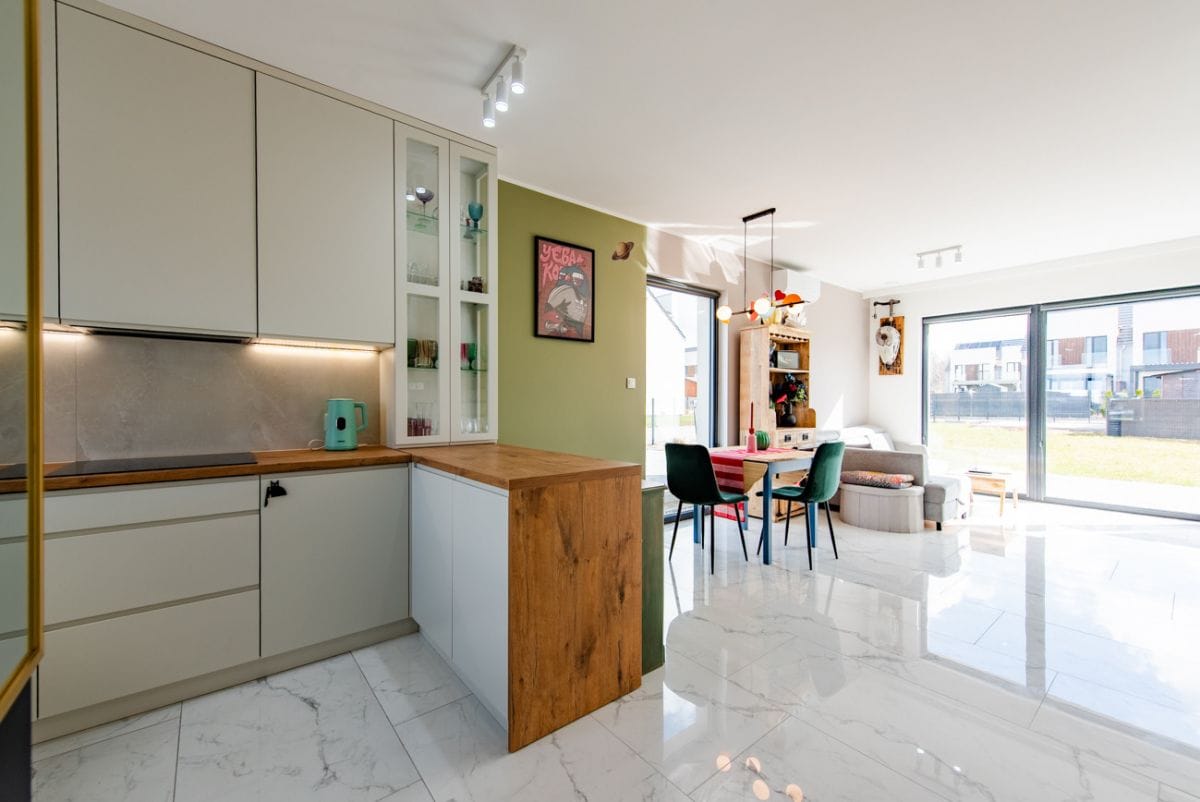 Dom 4 pokojowe na Sprzedaż