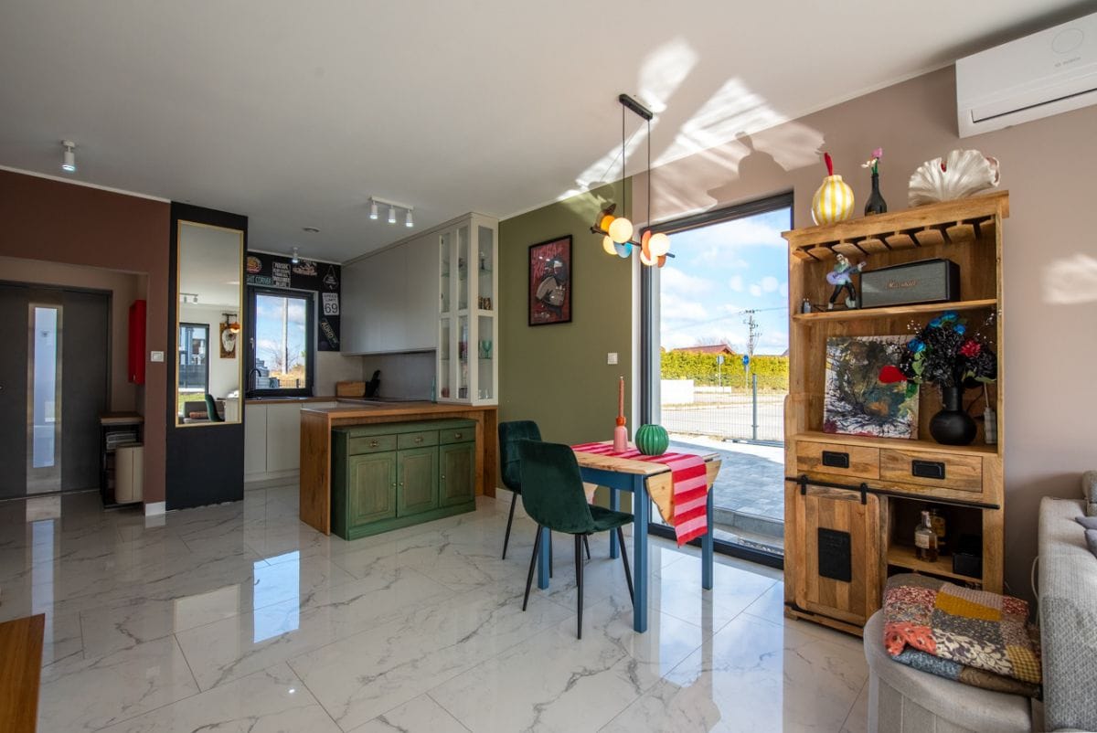 Dom 4 pokojowe na Sprzedaż