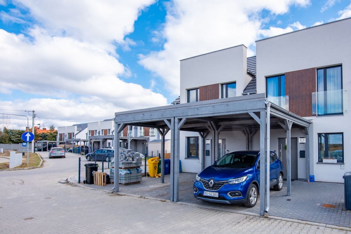 Dom 4 pokojowe na Sprzedaż