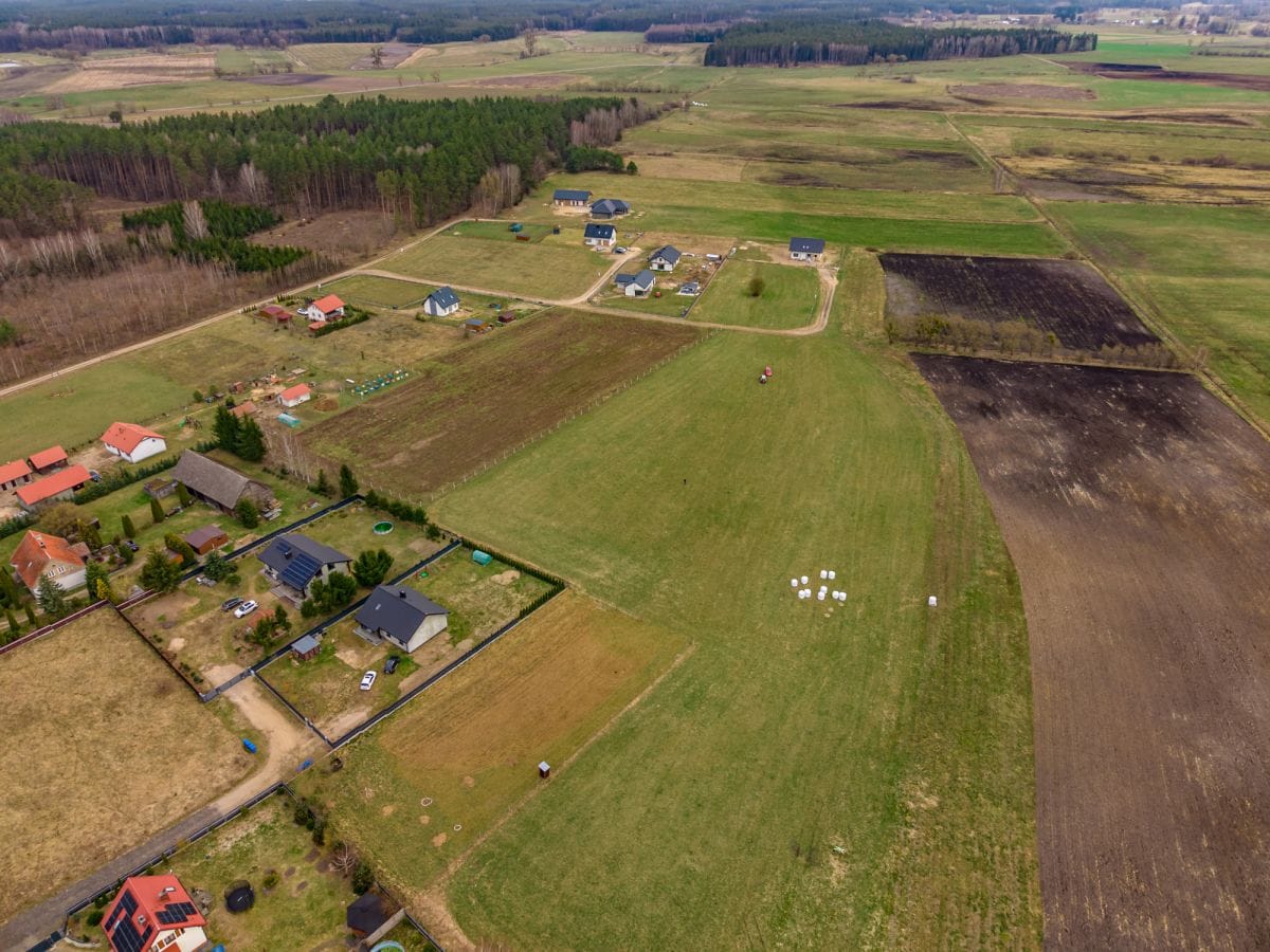 Działka  pokojowe na Sprzedaż