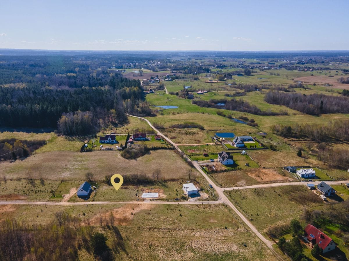 Działka  pokojowe na Sprzedaż