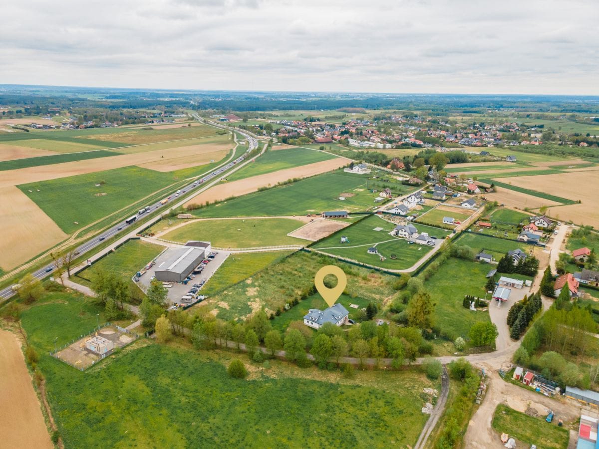 Dom 5 pokojowe na Sprzedaż