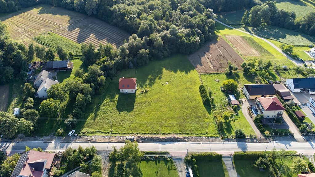 Działka  pokojowe na Sprzedaż