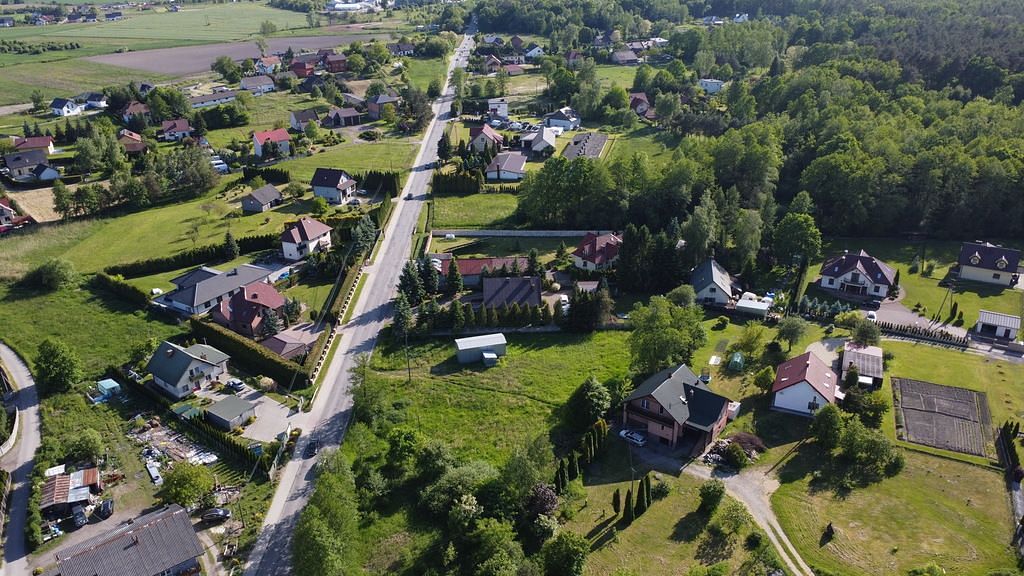 Działka  pokojowe na Sprzedaż