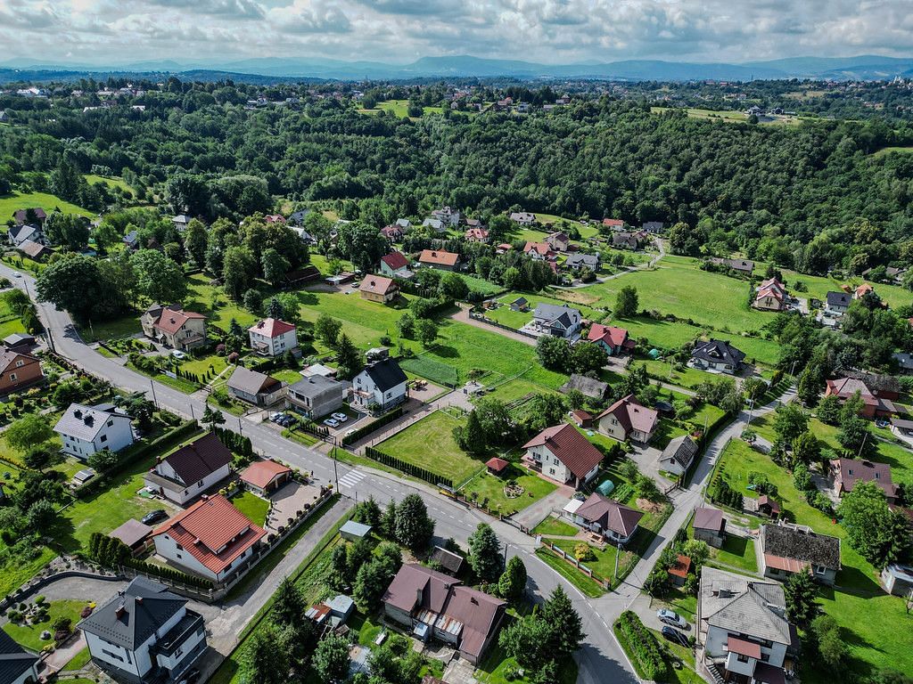 Działka  pokojowe na Sprzedaż