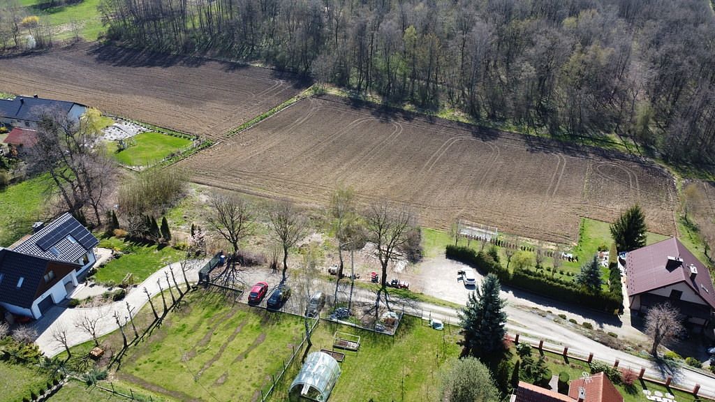 Działka  pokojowe na Sprzedaż