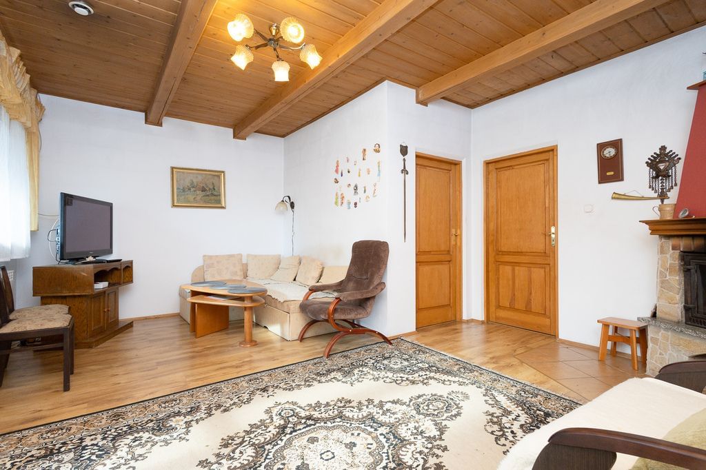 Dom 4 pokojowe na Sprzedaż