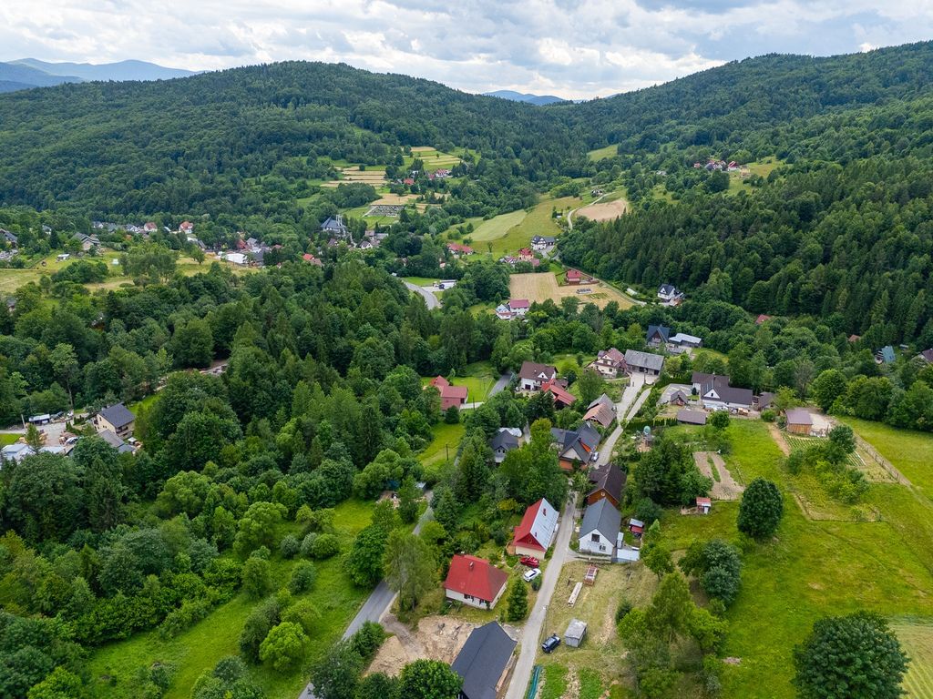 Dom 4 pokojowe na Sprzedaż