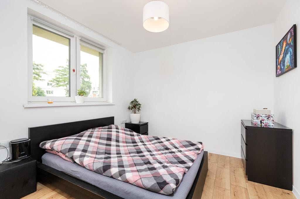 Dom 14 pokojowe na Sprzedaż