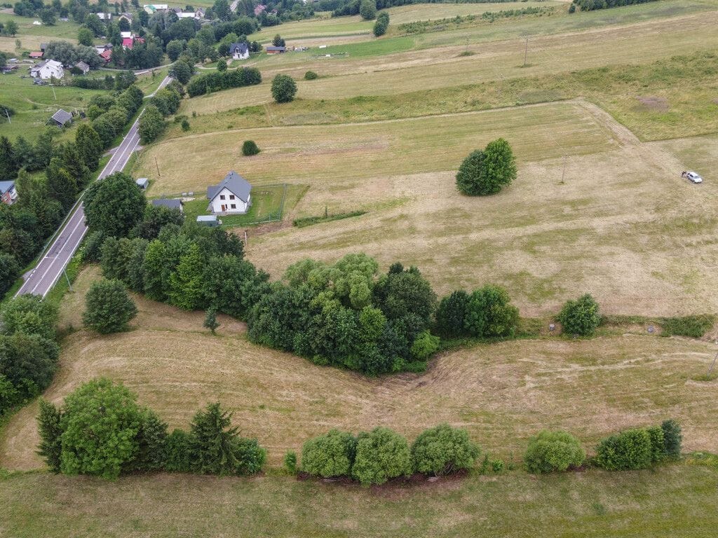 Działka  pokojowe na Sprzedaż