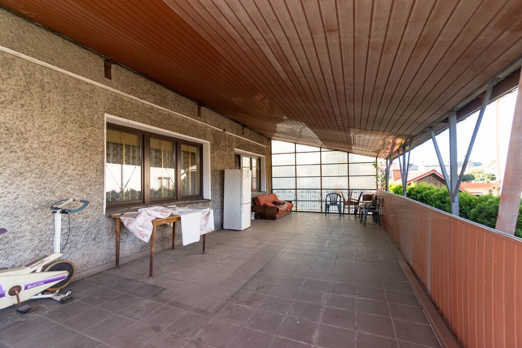 Dom 6 pokojowe na Sprzedaż