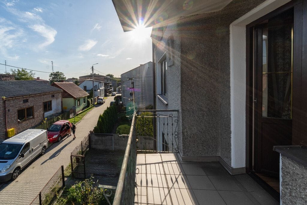 Dom 6 pokojowe na Sprzedaż