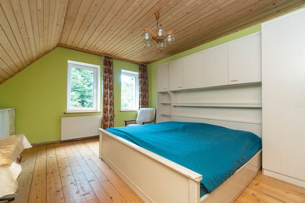 Dom 6 pokojowe na Sprzedaż