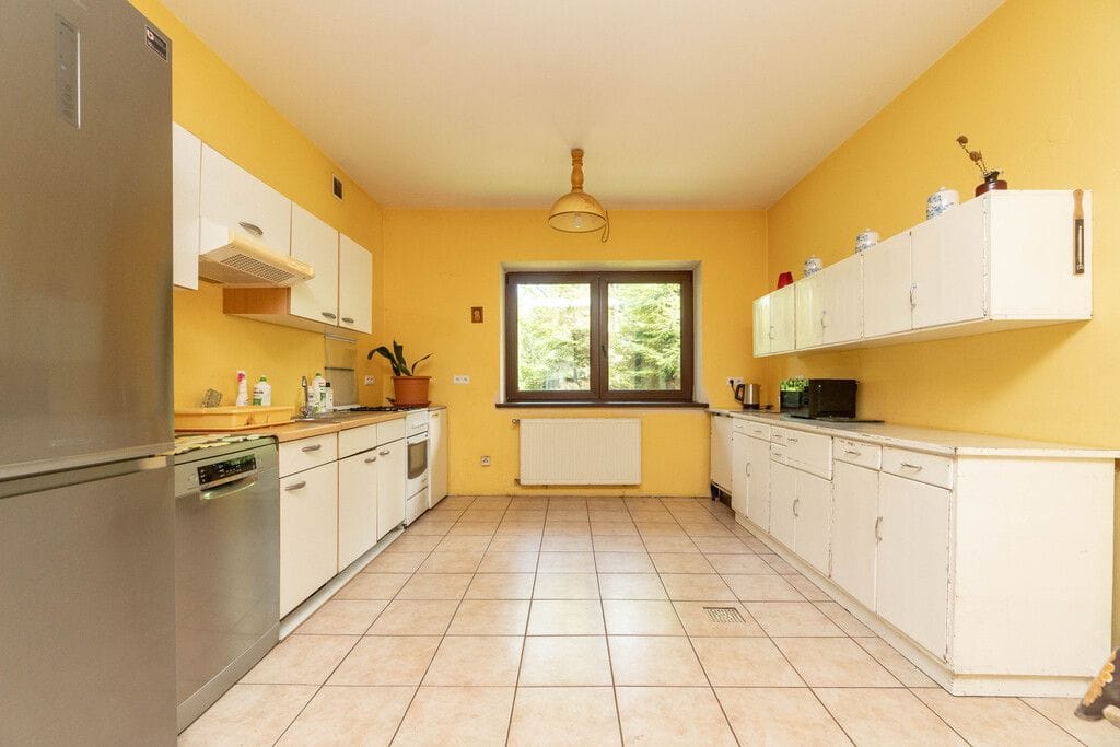 Dom 6 pokojowe na Sprzedaż